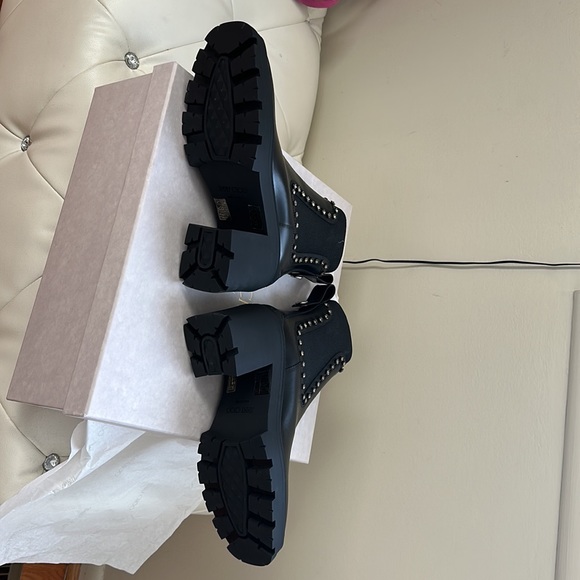 Jimmy Choo. Brand new. In the box. Dust bag is included. - Picture 8 of 9